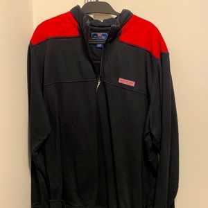 Vineyard Vines Black quarter zip sweatshirt with red accents. 2XL.